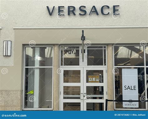 versace outlet florida|is there a versace outlet.